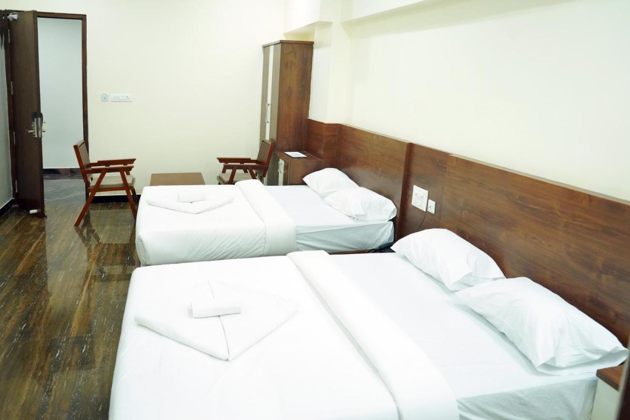 Hotel Nivetha Inn Coimbatore Zewnętrze zdjęcie